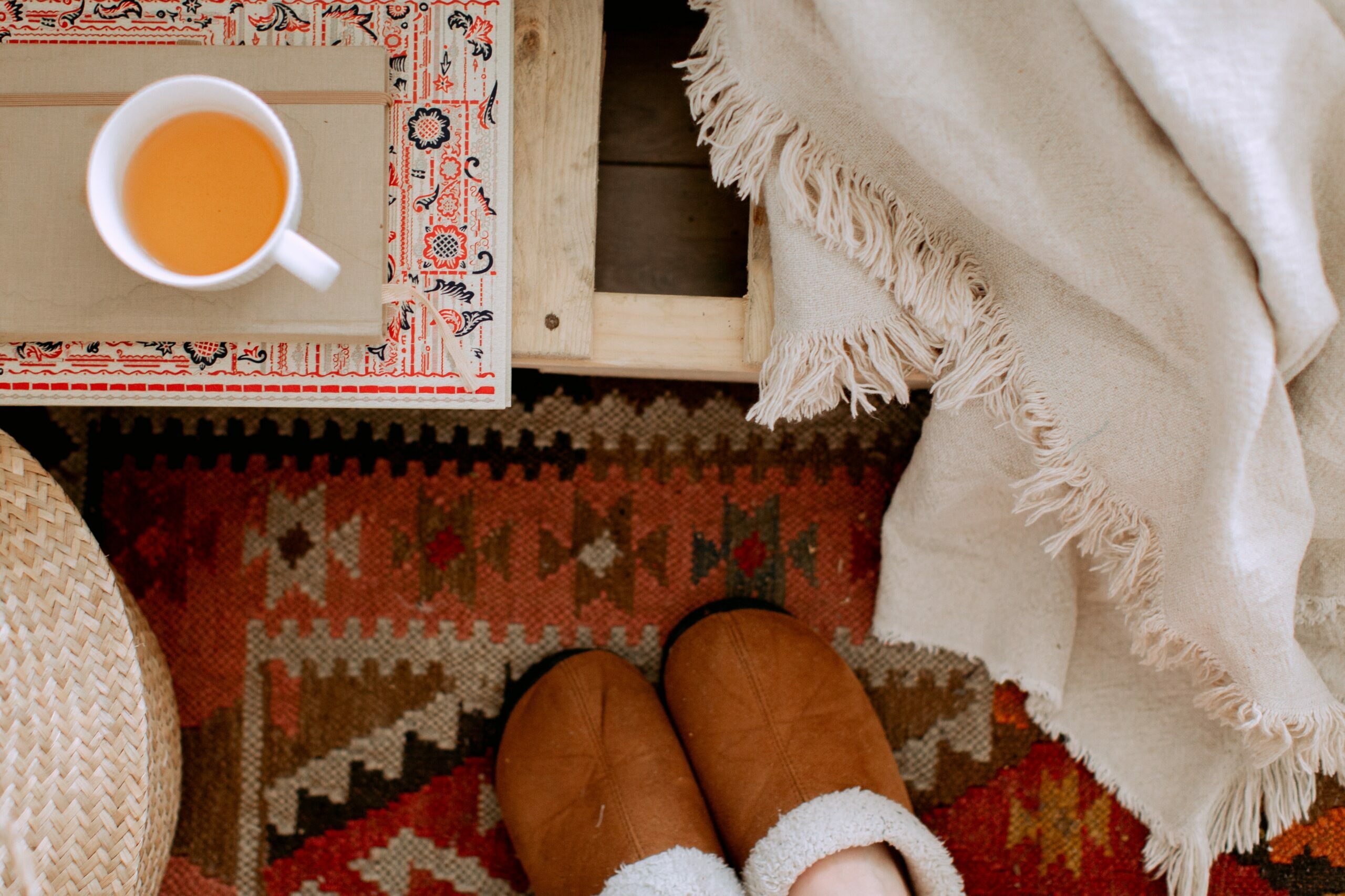 8 Hacks to Stay Warm in Bed this Winter